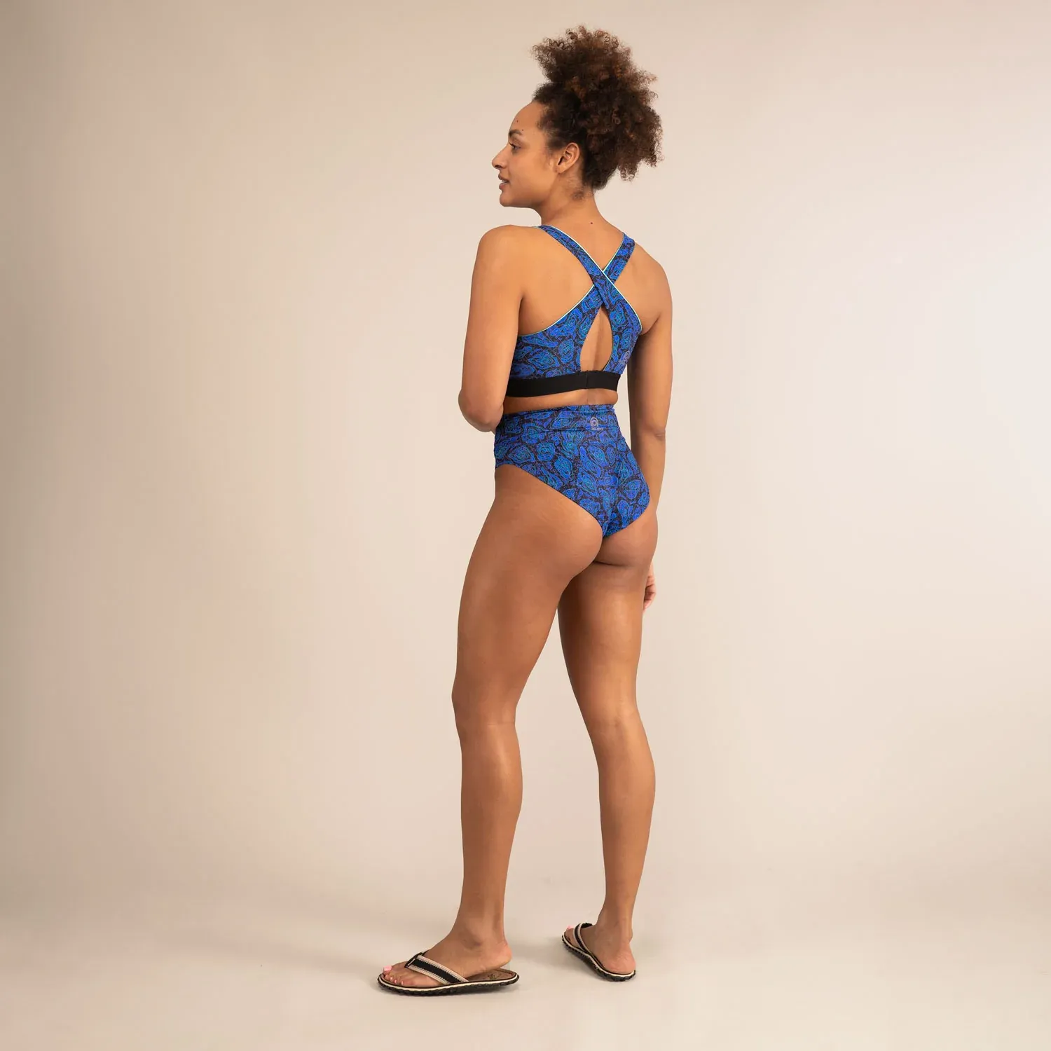 3rd Rock Women's Equinox - Reversible Bra | Vests | BananaFingers