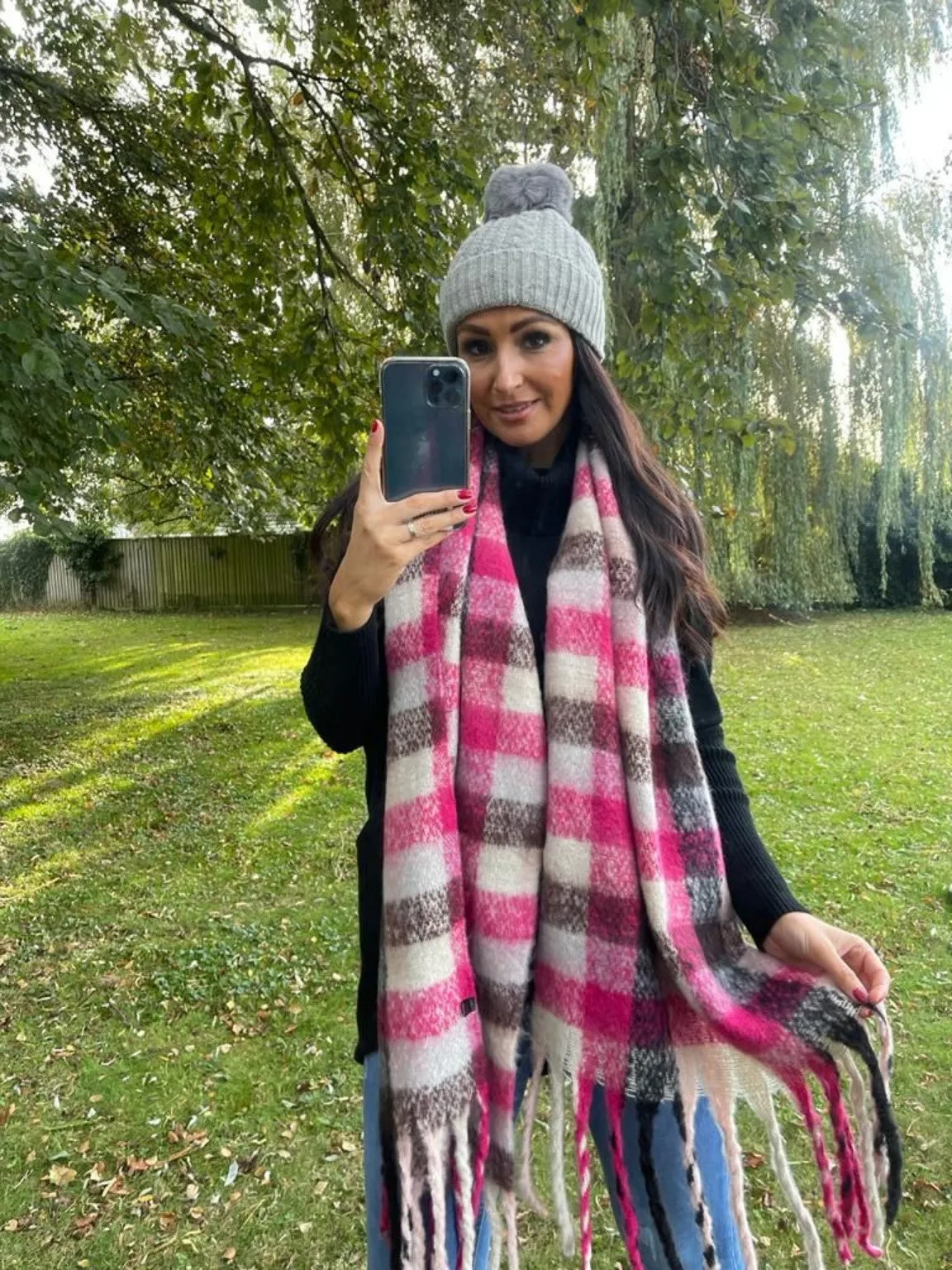 Big Checked Cosy Scarf