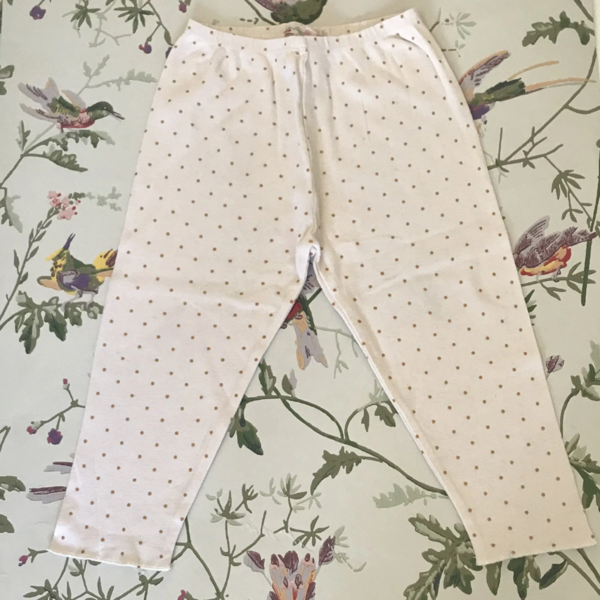 Bonpoint Cream And Gold Polka Dot Cotton Top And Leggings Set