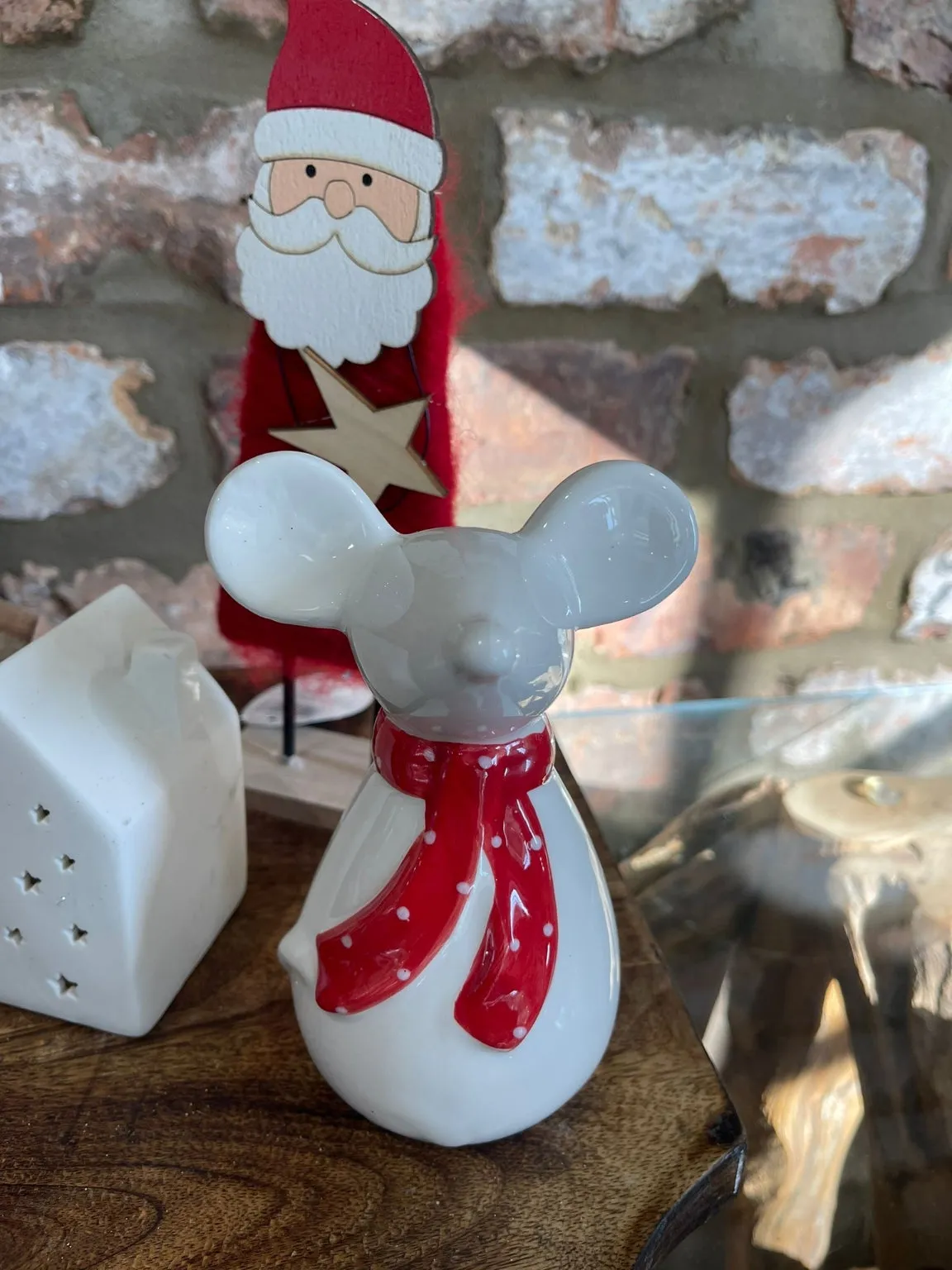 Ceramic Red Scarf Mouse