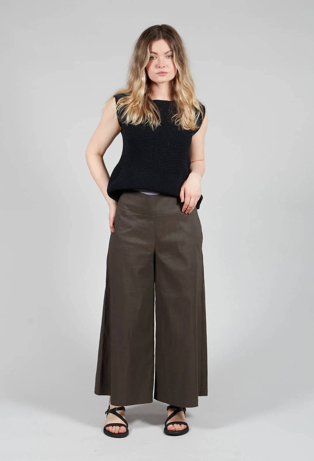 Culotte Trousers in Khaki