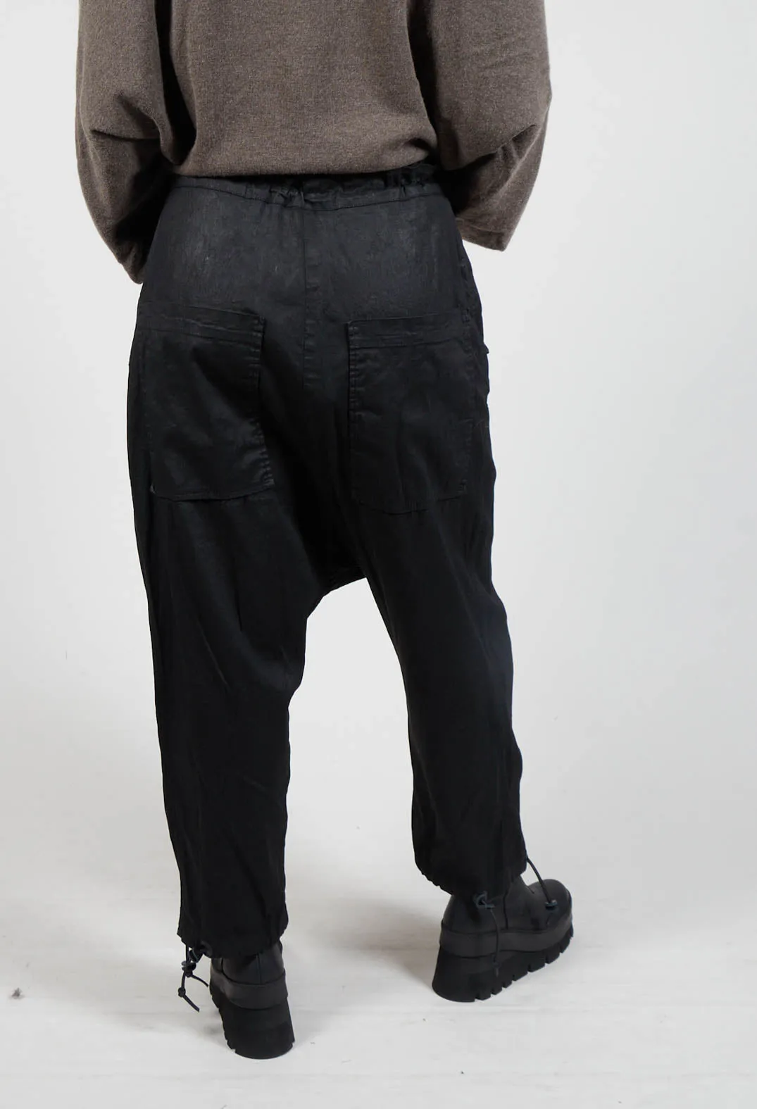 Drawstring Trousers in Black