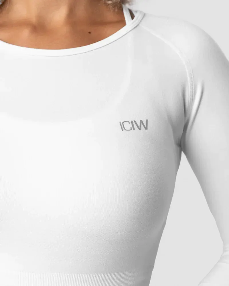 ICANIWILL Define Seamless LS Crop Top