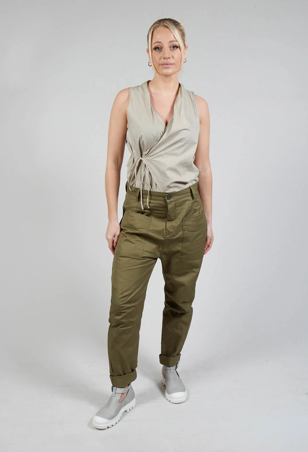 Isolio Trousers in Argile