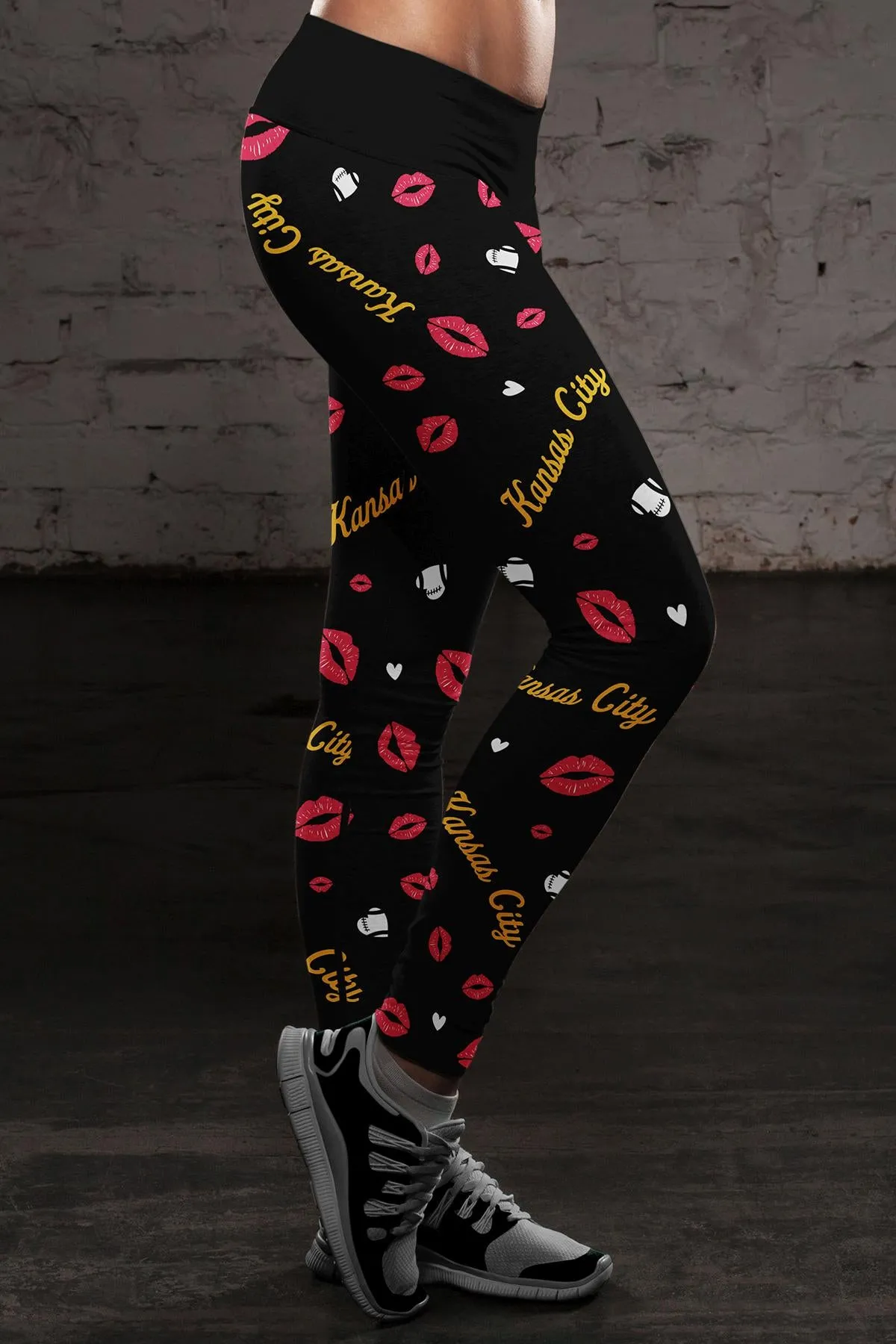 KC Lovin Kisses FB Leggings