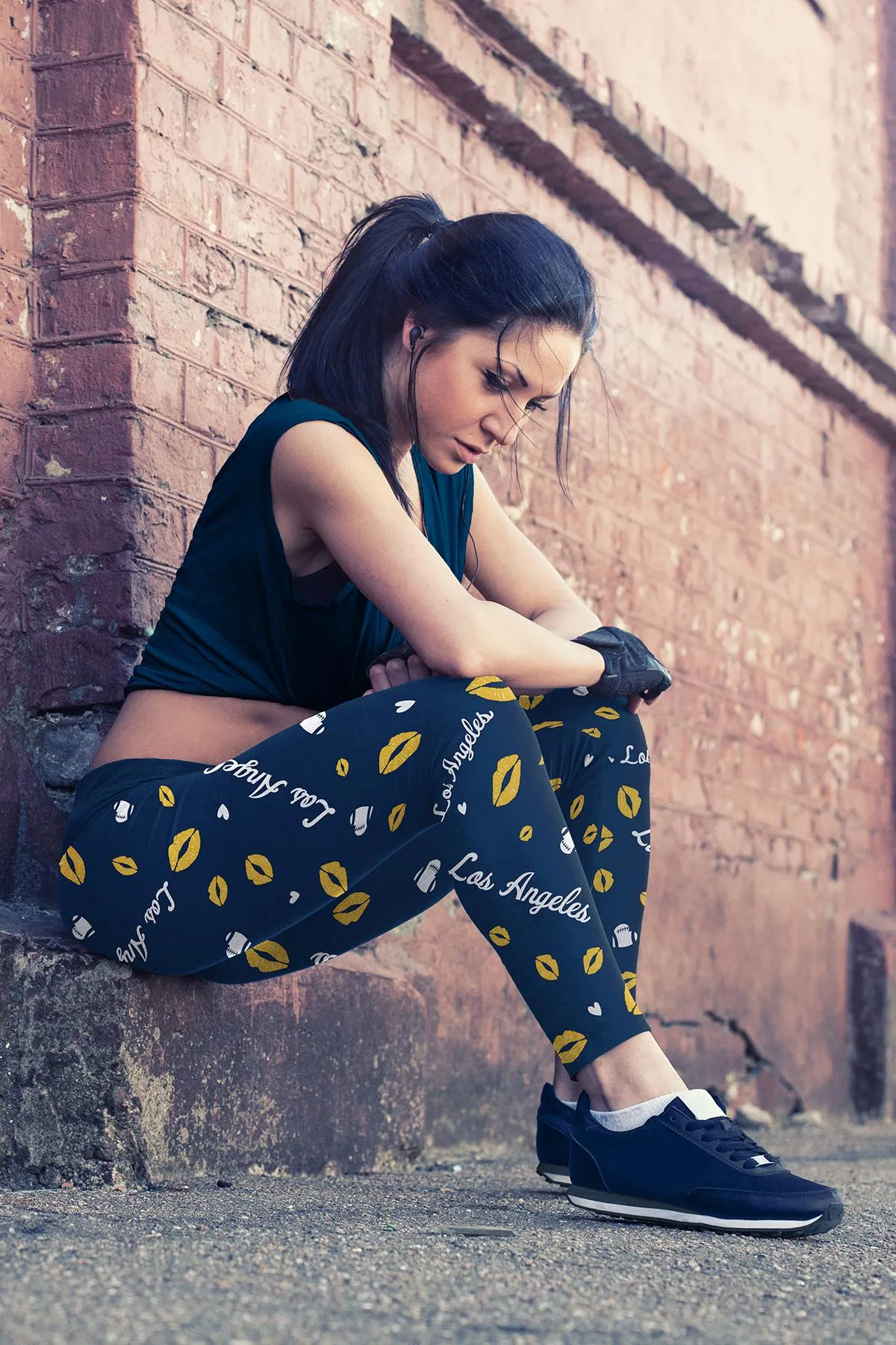 LA FB Lovin Kisses Leggings