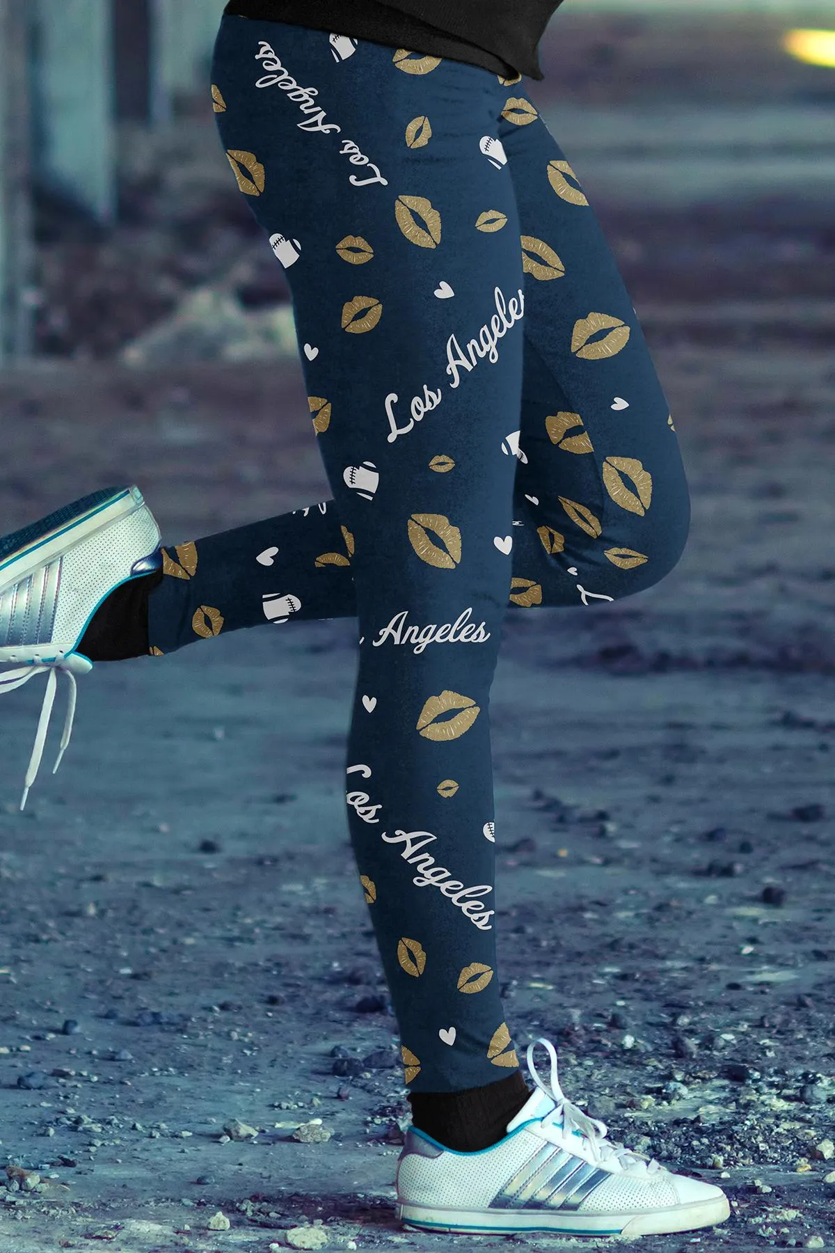 LA Lovin Kisses FB Leggings