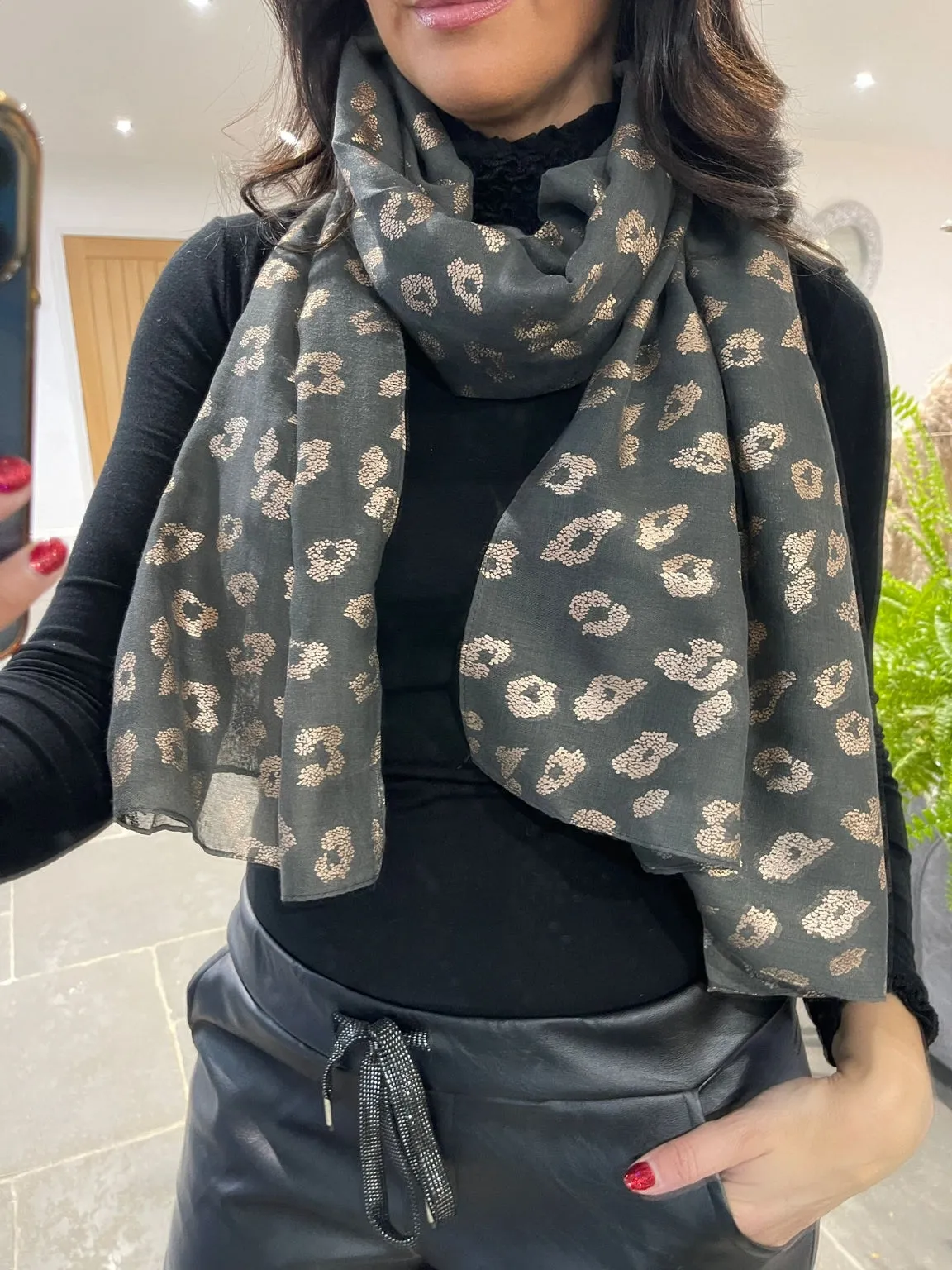 Metallic Leopard Print Scarf