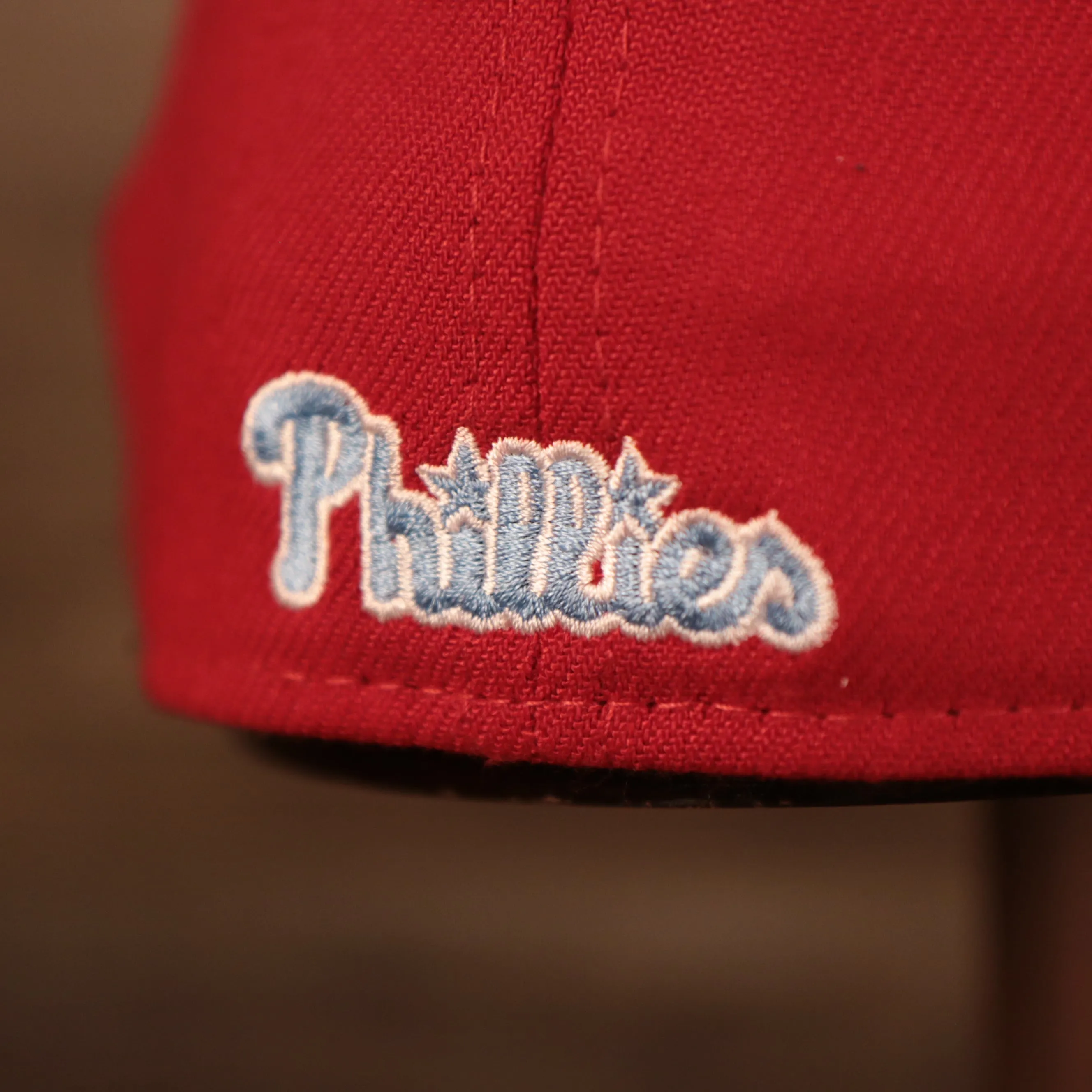 Philadelphia Phillies On Field Fathers Day 2021 3930 Flexfit Cap | Phillies Red MLB On Field 39Thirty Flex Fit Hat